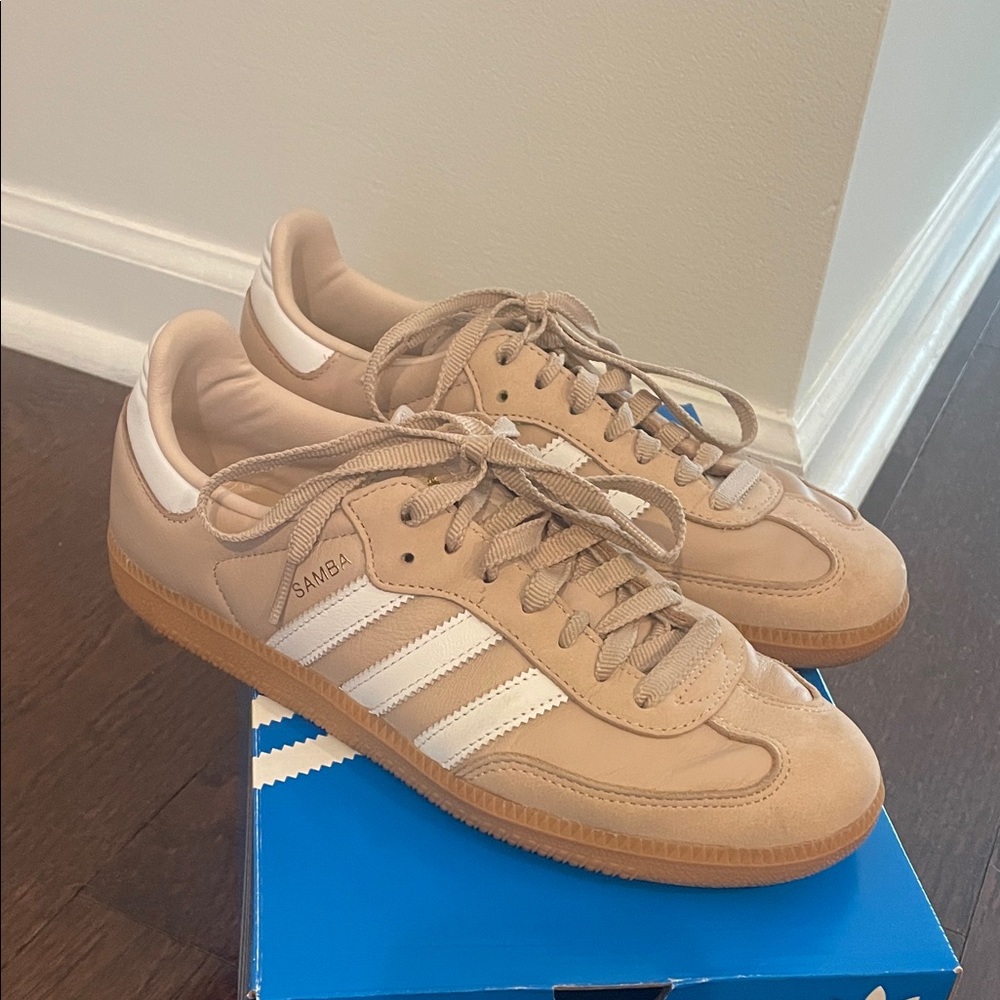 Adidas Samba rare Beige Sneakers size 8